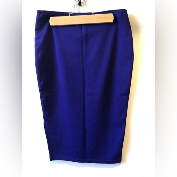 EUC Forever21 blue skirt Size S Waist 26" Length 24" - Picture 2 of 3